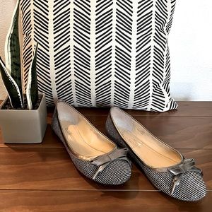 Enzo Angiolini Sparkle Flats 🥿